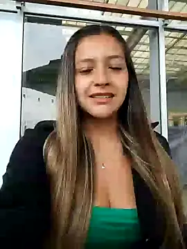 Snapshot of alana_69 chatting on 02.08.25 alana 69 online show from 02.08.25