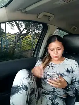 Snapshot of alana_69 chatting on 11.08.25 alana 69 online show from 11.08.25