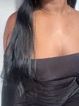 Snapshot of Sara_Boom chatting on 09.24.25 Sara Boom online show from 09.24.25