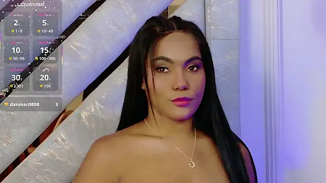 Sara Boom online show from 03.30.26