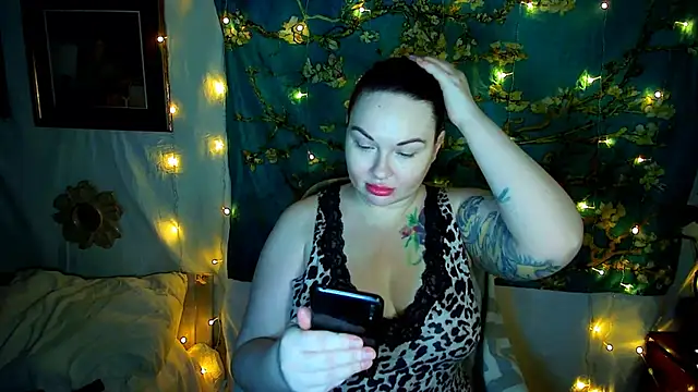 Victoria Marks online show from 01.26.25