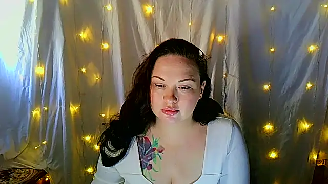 Victoria Marks online show from 10.01.25