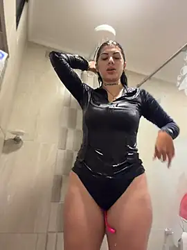 Snapshot of Sarasanders_4 chatting on 01.17.26 Sarasanders 4 online show from 01.17.26