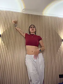 Snapshot of Sarasanders_4 chatting on 02.20.26 Sarasanders 4 online show from 02.20.26