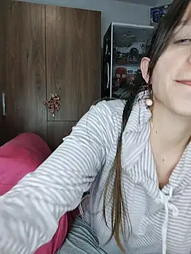 Isaandysex2428 online show from 04.17.26