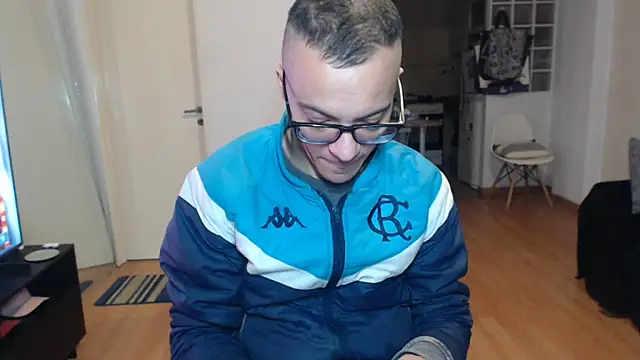 Snapshot of guachin_hunk chatting on 07.26.26 guachin hunk online show from 07.26.26