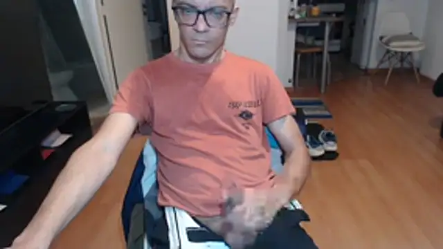 Snapshot of guachin_hunk chatting on 07.31.26 guachin hunk online show from 07.31.26