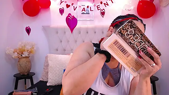 MIchelMomet online show from 02.10.25