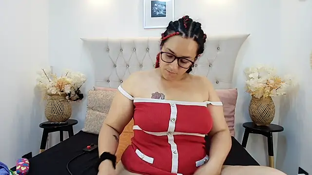 MIchelMomet online show from 02.18.25