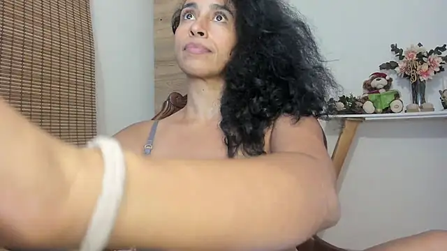 ThaliaGomex online show from 12.10.24