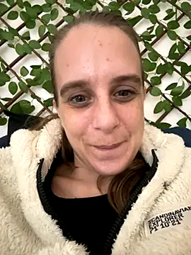 Snapshot of LadyChantale chatting on 11.24.25 LadyChantale online show from 11.24.25