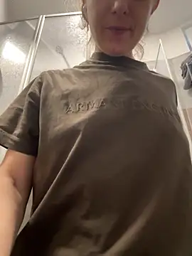 LadyChantale online show from 02.17.26