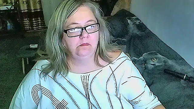 sex2 online show from 10.21.25