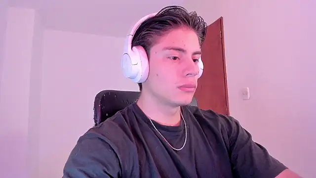 Giordano Russo online show from 10.09.25