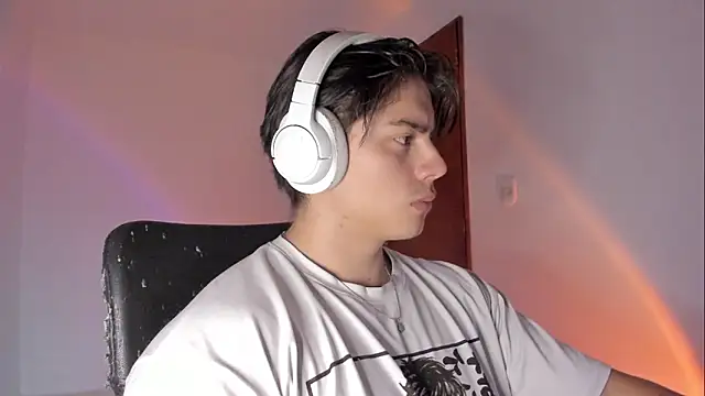 Giordano Russo online show from 03.11.26