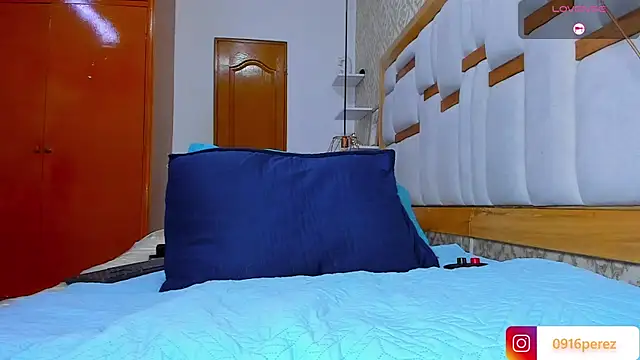  kaarla  online show from 09.24.25