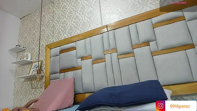  kaarla  online show from 10.10.25