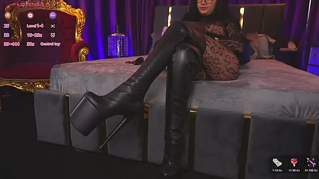 EmpressDesires online show from 02.21.26