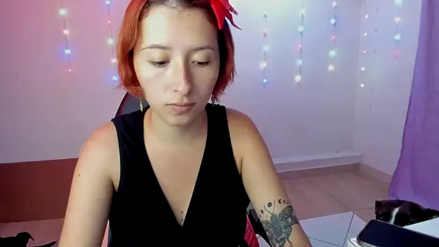 Snapshot of Ginger_Sweetty chatting on 12.31.24 Ginger Sweetty online show from 12.31.24