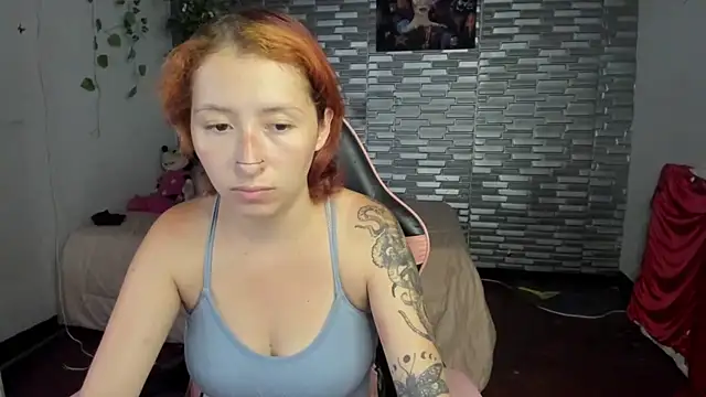Snapshot of Ginger_Sweetty chatting on 09.19.25 Ginger Sweetty online show from 09.19.25