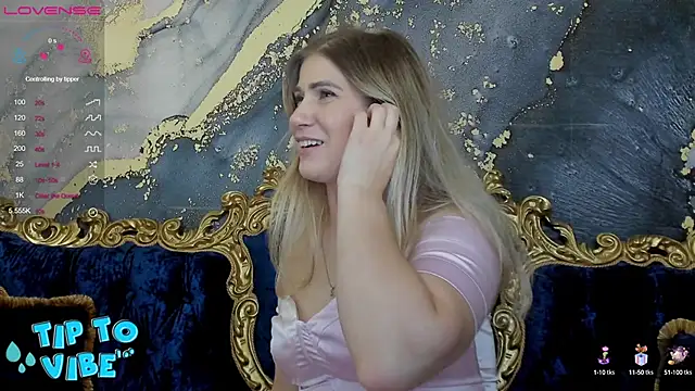 CassandraGood online show from 01.10.25