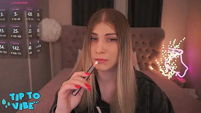 CassandraGood online show from 03.04.25