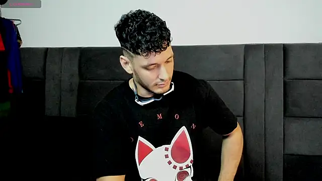 alejandro  2 online show from 04.30.26