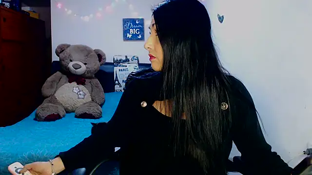 sahtlove1 online show from 11.19.25