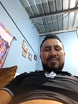 Snapshot of Eumanzor chatting on 07.26.26 Eumanzor online show from 07.26.26