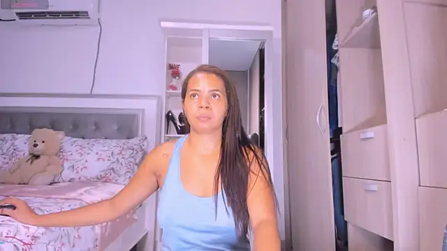 sharonDulce online show from 02.25.25