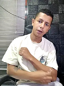 boy bigcock24cm online show from 03.04.26