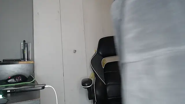 ChrisVacher online show from 12.04.24