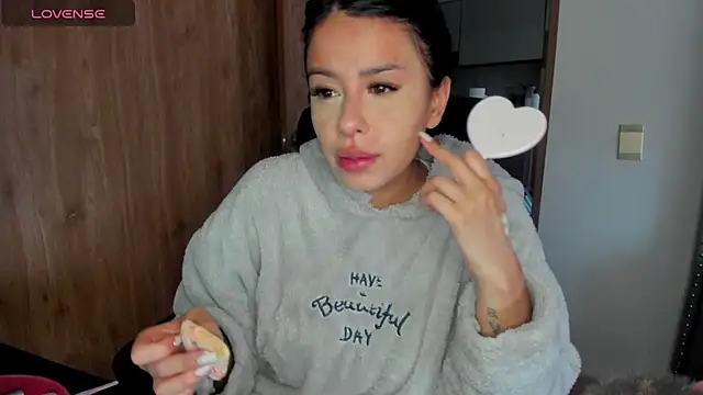 keyn laurent 1 online show from 02.28.25