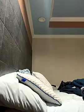 tokyopetitexx online show from 11.14.25