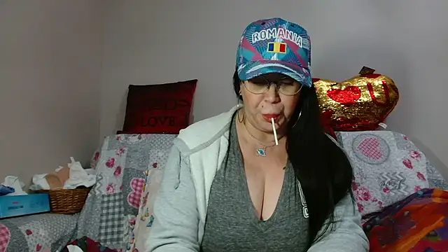 x  KHALEESI  x online show from 12.08.24