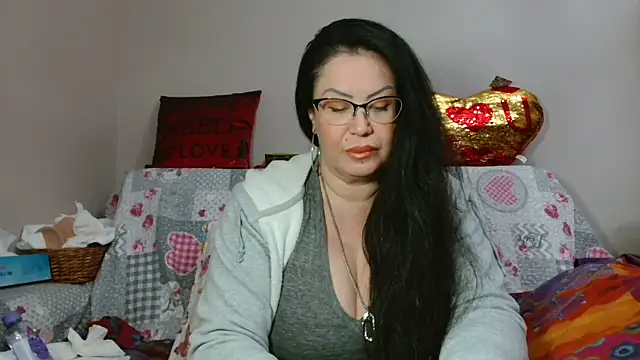 x  KHALEESI  x online show from 12.09.24