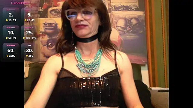 Snapshot of TheBlackWtch chatting on 04.18.26 TheBlackWtch online show from 04.18.26