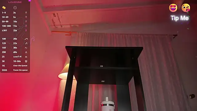 hot booty  online show from 03.04.25