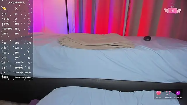 hot booty  online show from 09.18.25