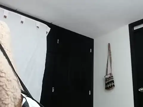 Sonialorens  online show from 12.10.24