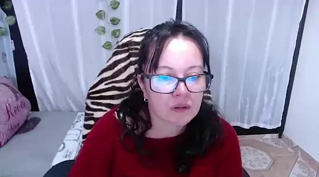 Sonialorens  online show from 02.05.25