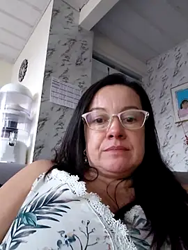 Snapshot of Sonialorens_ chatting on 06.15.26 Sonialorens online show from 06.15.26