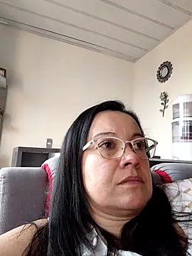 Snapshot of Sonialorens_ chatting on 06.16.26 Sonialorens online show from 06.16.26