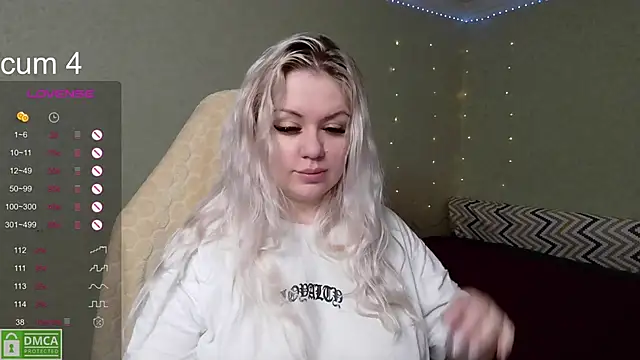 elven dreams  online show from 12.15.24