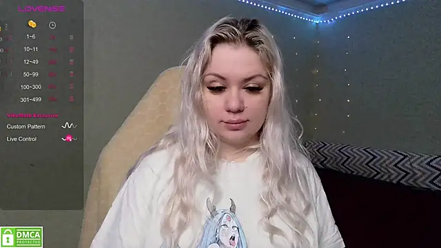 elven dreams  online show from 12.15.24