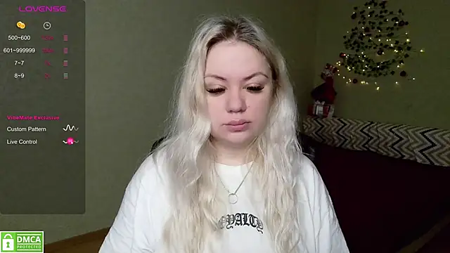 elven dreams  online show from 12.25.24