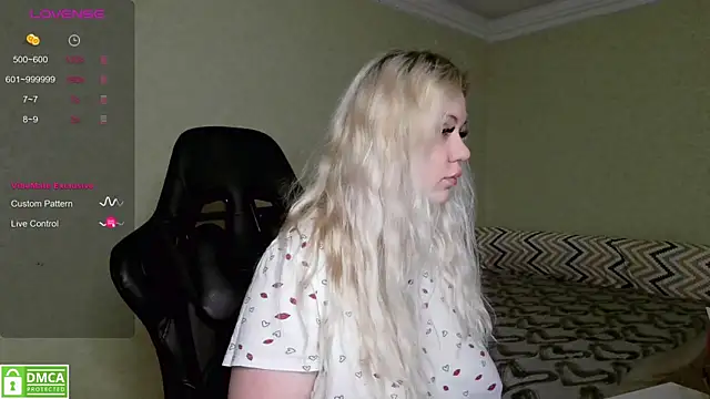 elven dreams  online show from 01.14.25