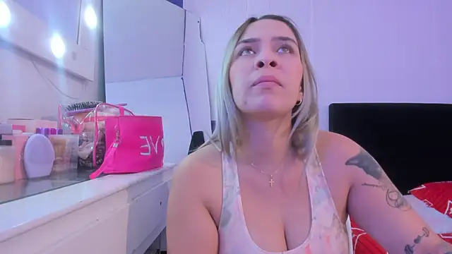 Snapshot of Byanca_Winklar chatting on 12.08.24 Byanca Winklar online show from 12.08.24