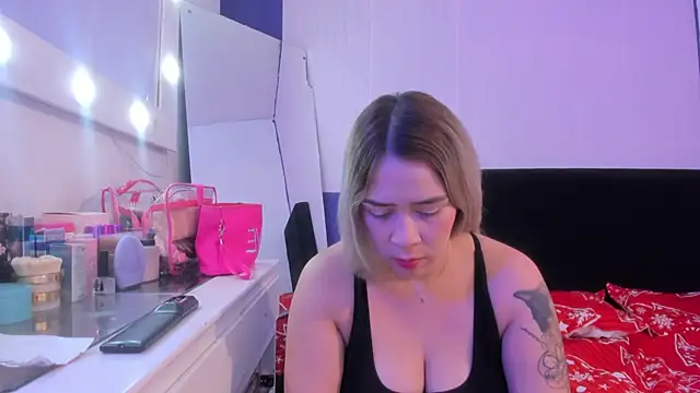 Snapshot of Byanca_Winklar chatting on 12.12.24 Byanca Winklar online show from 12.12.24