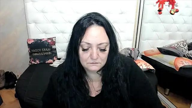 lady lauren online show from 12.08.24